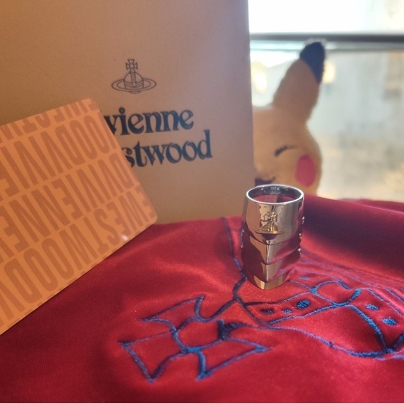 armor ring - Vivienne Westwood - Picture 4 of 6